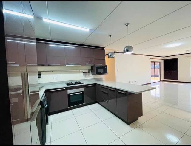 2 BEDROOM PROPERTY TO RENT IN BROADACRES